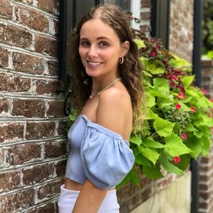 Meet your Posher, Sára